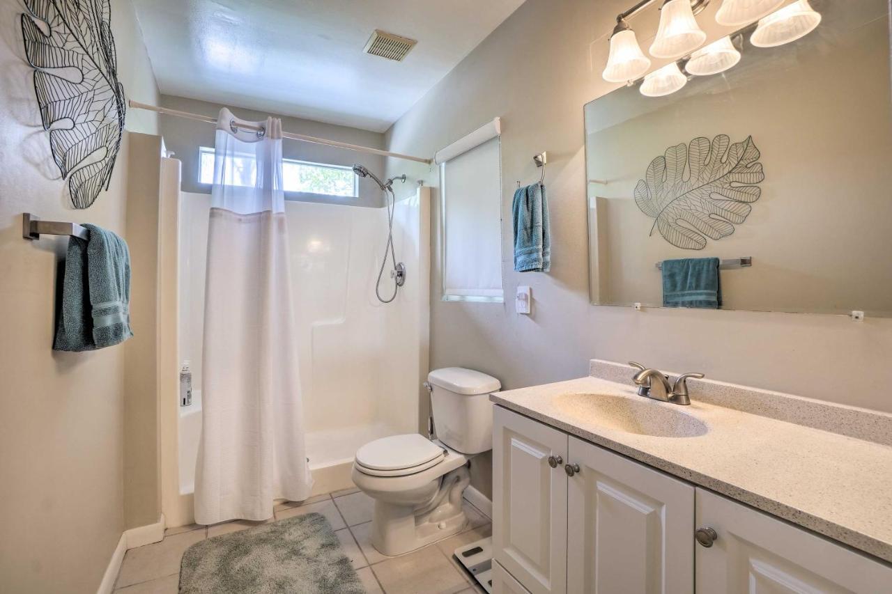 Pet-Friendly Waterfront Home - 2 Mi To Beach! Tarpon Springs Eksteriør billede