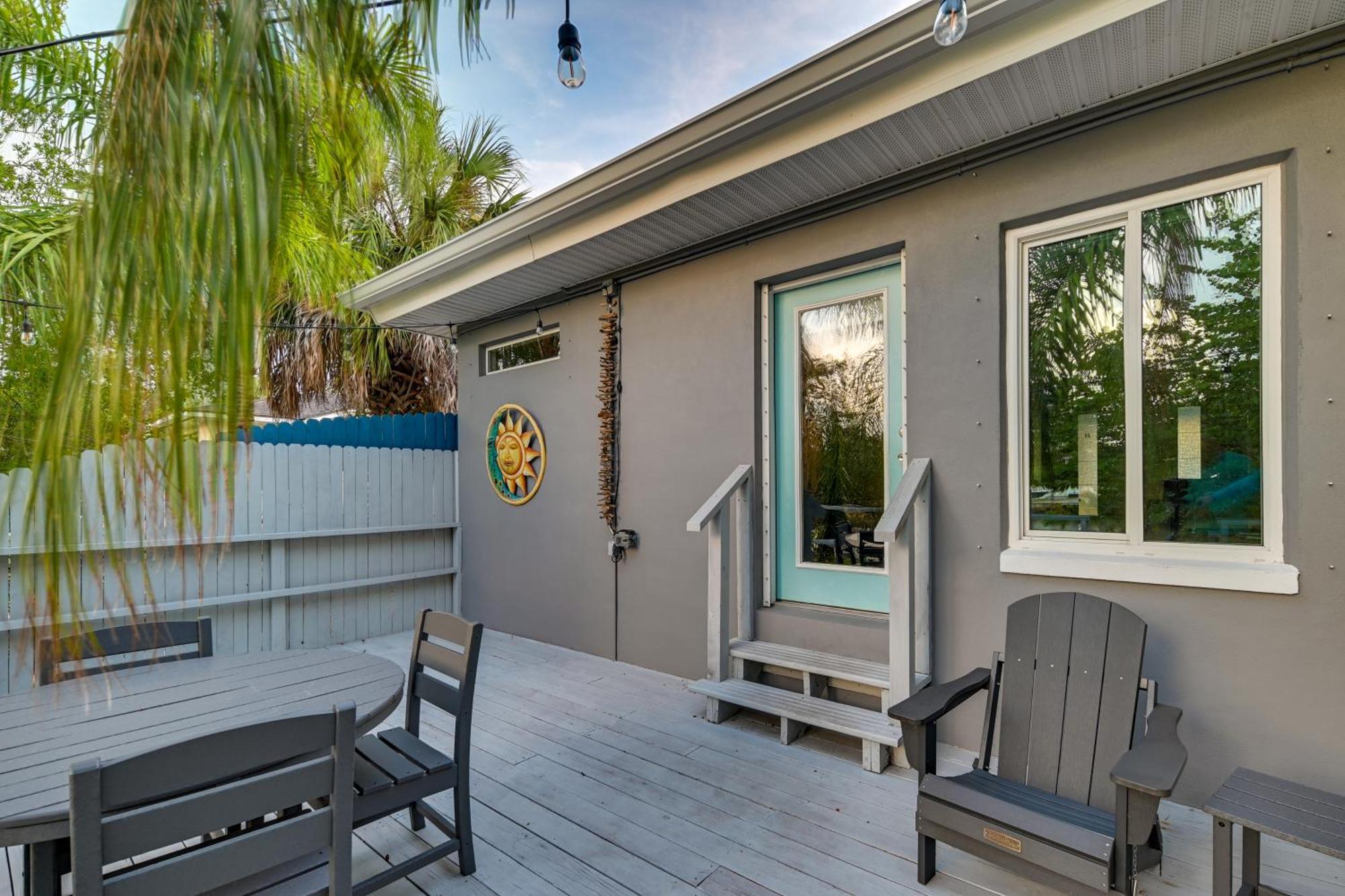 Pet-Friendly Waterfront Home - 2 Mi To Beach! Tarpon Springs Eksteriør billede