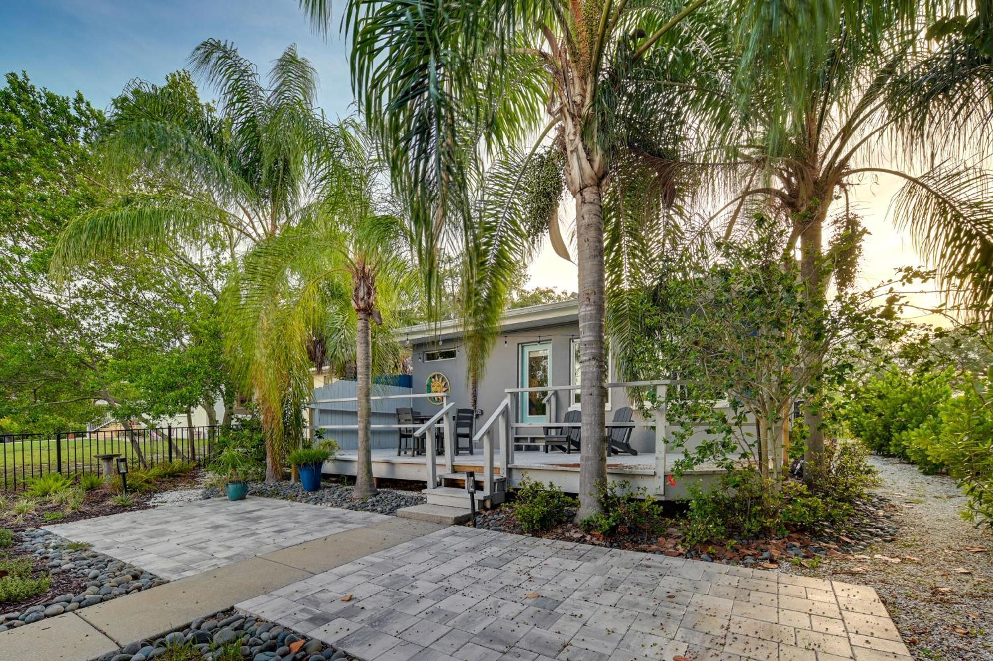 Pet-Friendly Waterfront Home - 2 Mi To Beach! Tarpon Springs Eksteriør billede